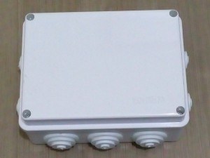 BOX PANEL PLASTIK