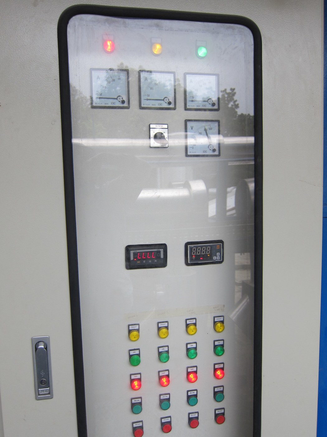 PANEL CONTROL